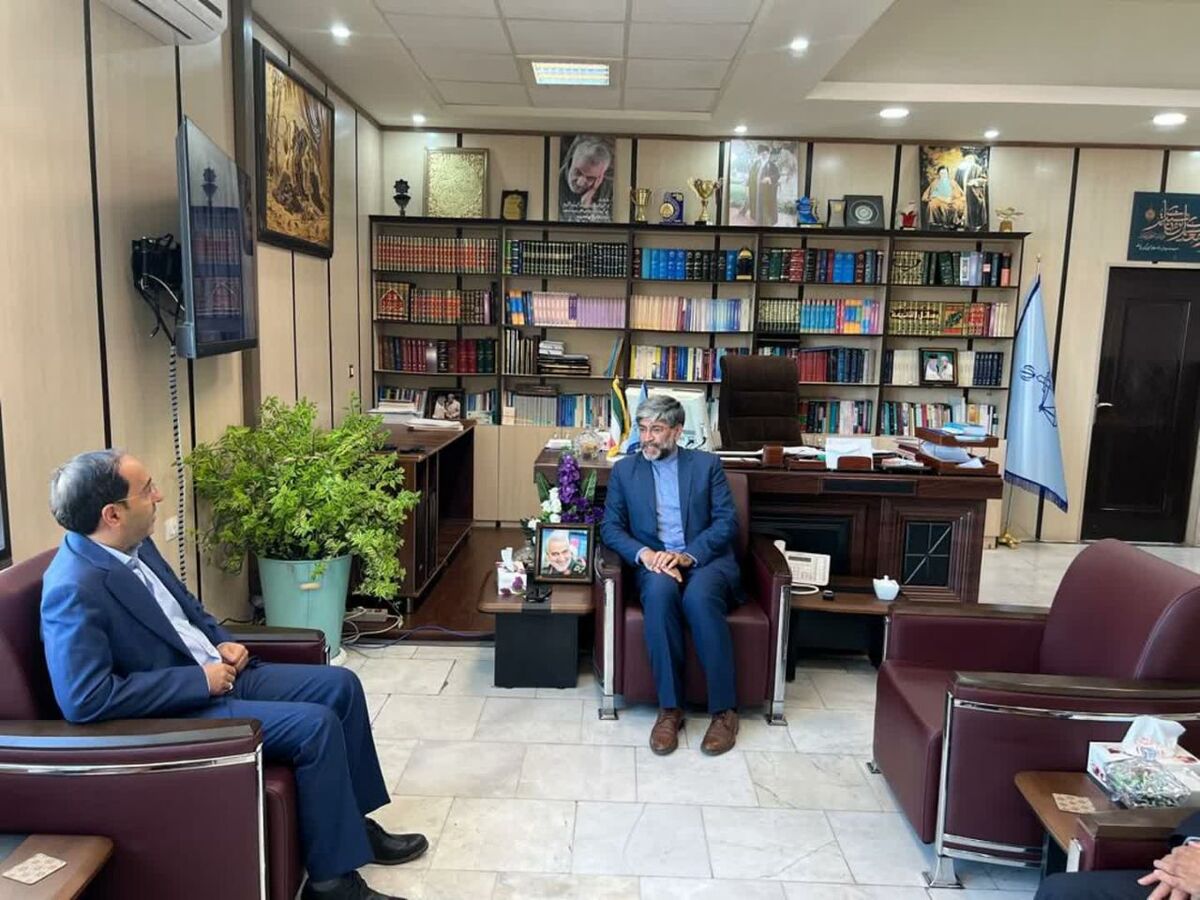 تقدیر رئیس کل دادگستری آذربایجان غربی از خدمات شرکت طلای زرشوران
