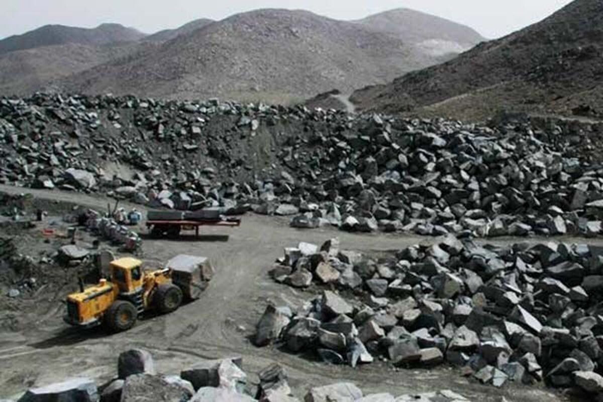 آغاز واگذاری هفت معدن سنگ‌آهن در خواف