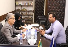 در مرکز تحقیقات یزد انجام شد؛برگزاری مصاحبه دوره آموزشی تربیت کارور دستگاه حفاری و اپراتور بیل مکانیکی