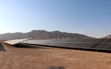 بازدید مدیرعامل شرکت آلومینای ایران از پروژه نیروگاه خورشیدی