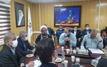 نشست وزیر صمت با مسئولان فولاد خوزستان و فولاد شادگان و سایر مدیران استانی