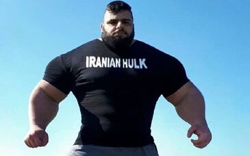 ابرقهرمان فتوشاپی همه را سر کار گذاشته بود؟/ بلیط بازگشت برای جلوگیری از یک آبروریزی بزرگ
