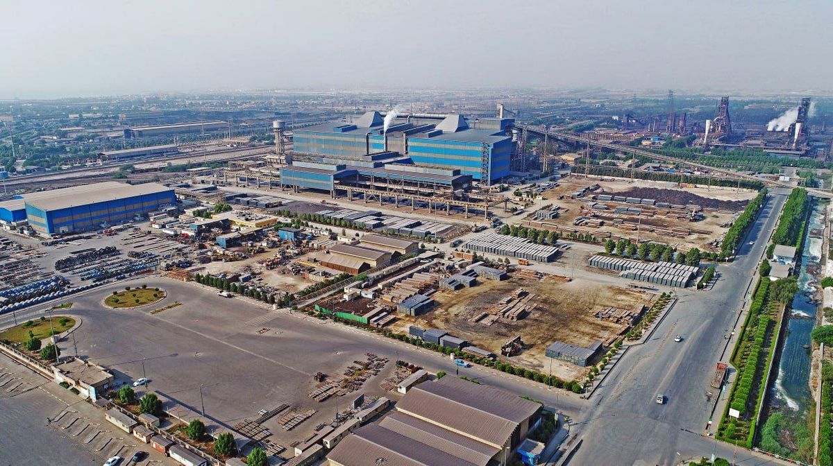 مدیرعامل فولاد هرمزگان از ثبت رکورد جدید تولید خبر داد: تولید 739 هزار تن تختال در فولاد هرمزگان طی 6 ماهه نخست 1404