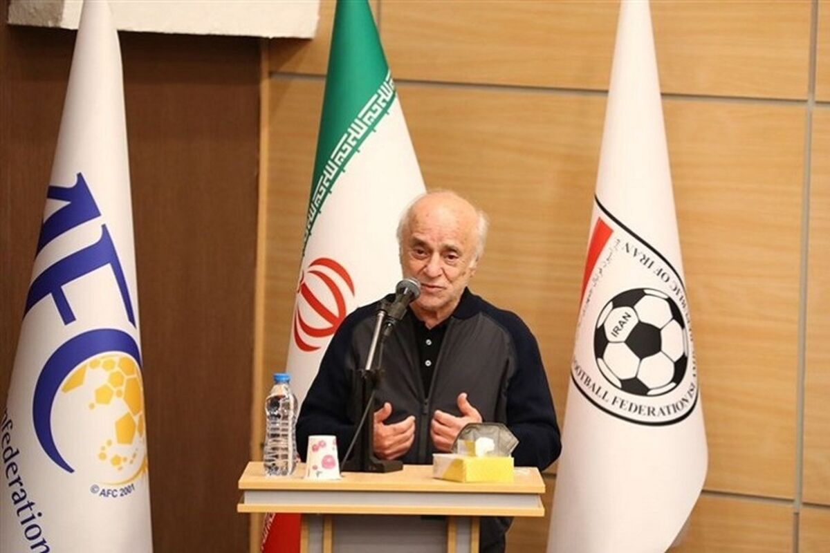مصطفوی: آجورلو و صدری مسئول نابسامانی‌های گذشته نیستند/ فدارسیون فوتبال و وزیر ورزش باید با شیخ سلمان ملاقات کنند

