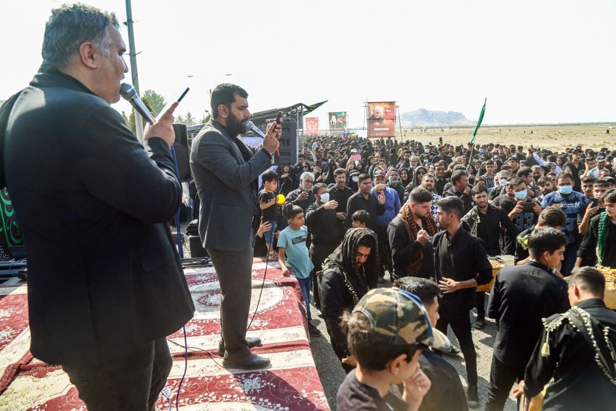  موکب گل‌گهر میزبان خیل عظیم عزاداران اربعین حسینی بود