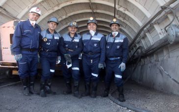 چالش‌های ایمنی و فنی معادن زیرزمینی در خمرود بررسی شد