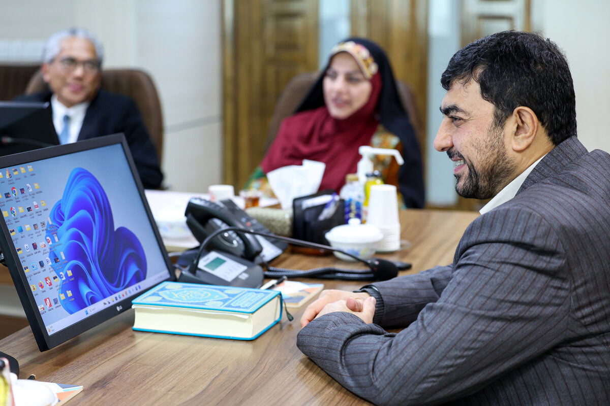 بررسی راهکارهای همکاری مستقیم شرکت ملی مس با تجار و فعالان اقتصادی کشور مالزی

