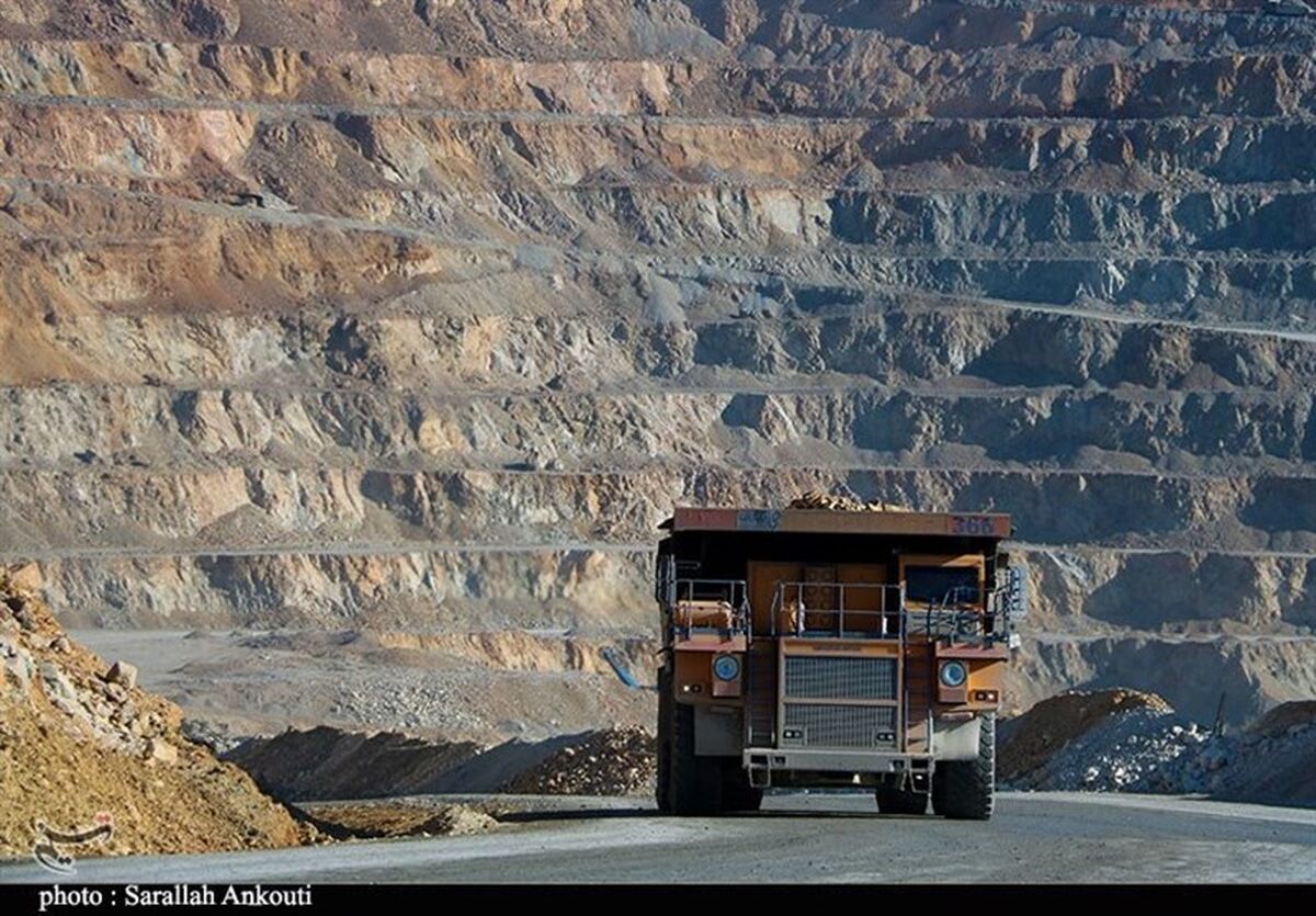 تقویت توان مالی سیستم بانکی با انتقال حساب های مالی معادن خراسان جنوبی
