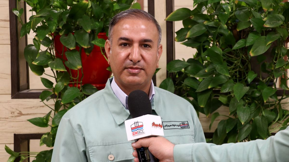مدیر فروش و بازاریابی فولاد هرمزگان مطرح کرد: کسب تندیس صادرکننده نمونه ملی؛ تجلی تجربه، تعهد و تخصص در فولاد هرمزگان/ صادرات، رکن اصلی استراتژی فولاد هرمزگان