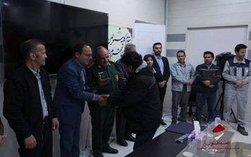 قدردانی از کارگران برگزیده مجتمع شهرک صبانور در روز جهانی کارگر