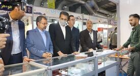 آقاجانلو: نمایشگاه گوهرسنگ ها؛ فرصتی برای معرفی ظرفیت ها و افزایش سهم ایران در تجارت جهانی

